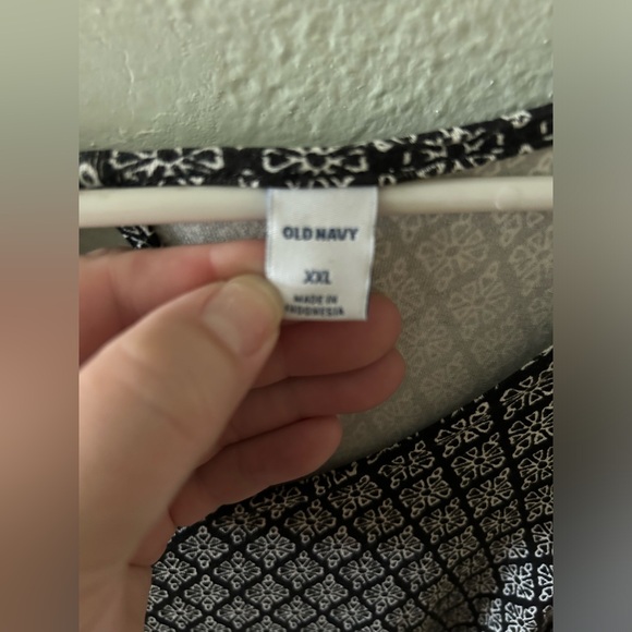 NWT Old Navy short sleeve romper in Size XXL - Picture 4 of 5